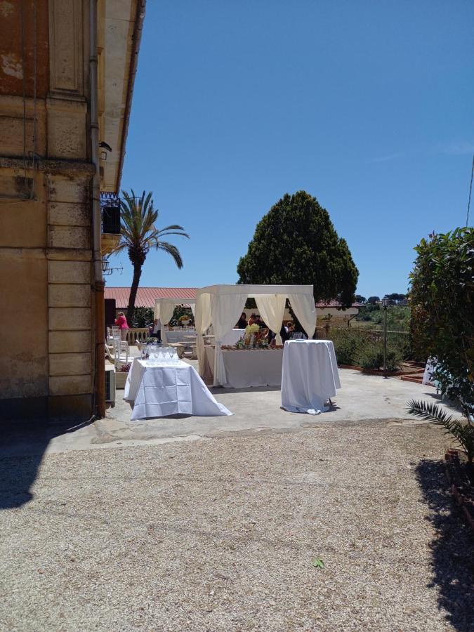 Casolare Del Toscano Country Rooms Caltagirone Eksteriør bilde