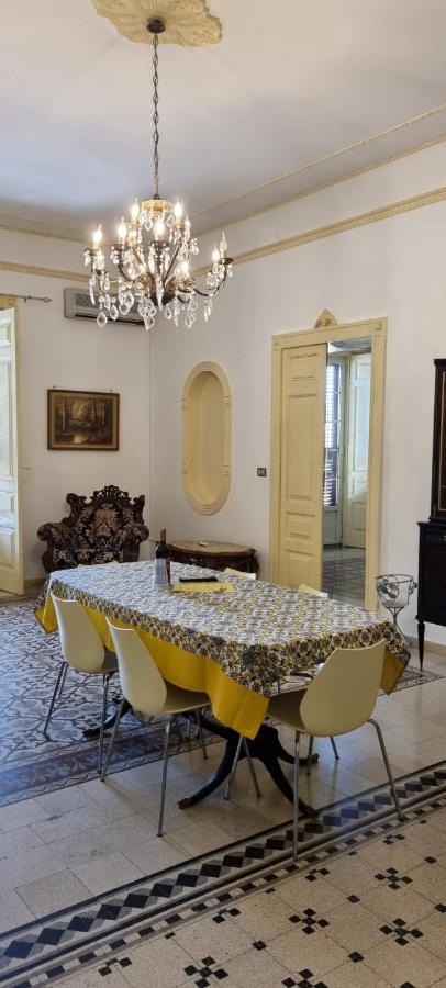 Casolare Del Toscano Country Rooms Caltagirone Eksteriør bilde