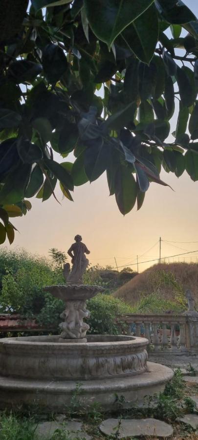 Casolare Del Toscano Country Rooms Caltagirone Eksteriør bilde