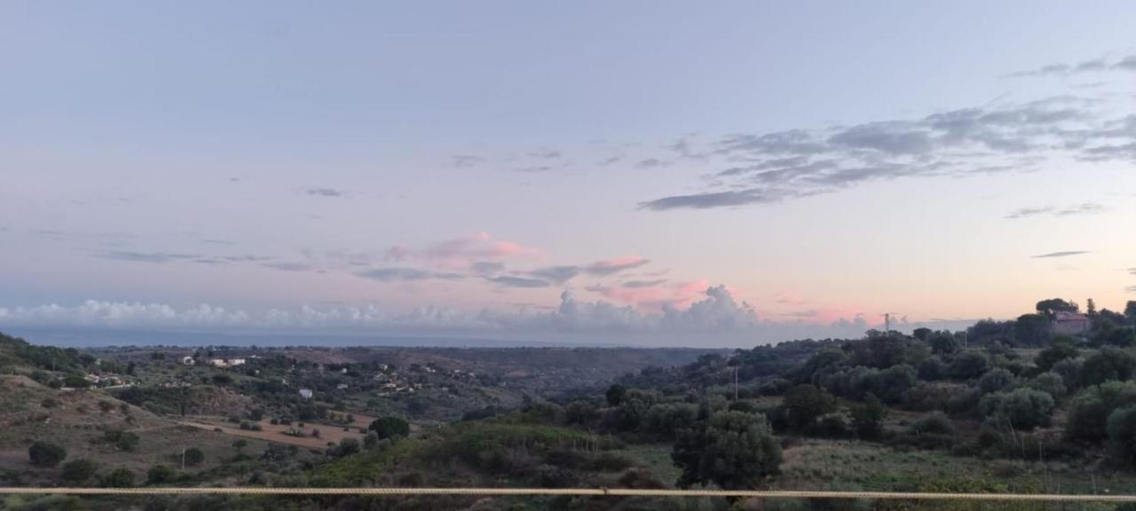 Casolare Del Toscano Country Rooms Caltagirone Eksteriør bilde